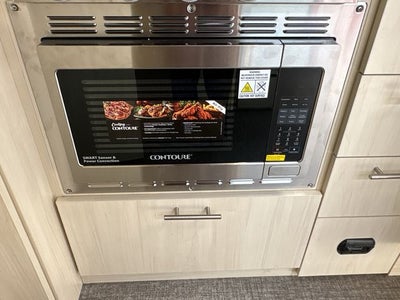 2026 Airstream 25FBT Base