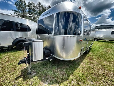 2025 Airstream 22FB Base