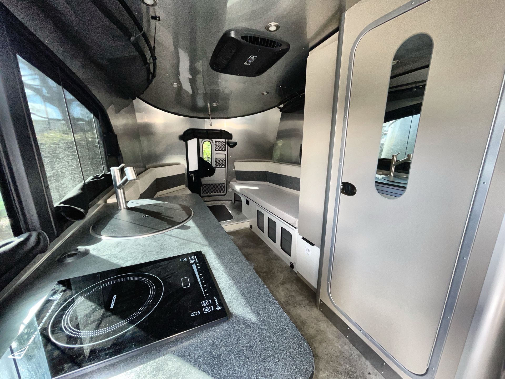 2026 Airstream 20Xe Base