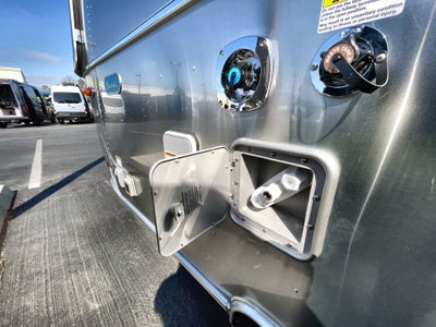 2025 Airstream 16RB Base