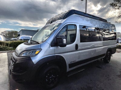 2026 Airstream Rangeline Base