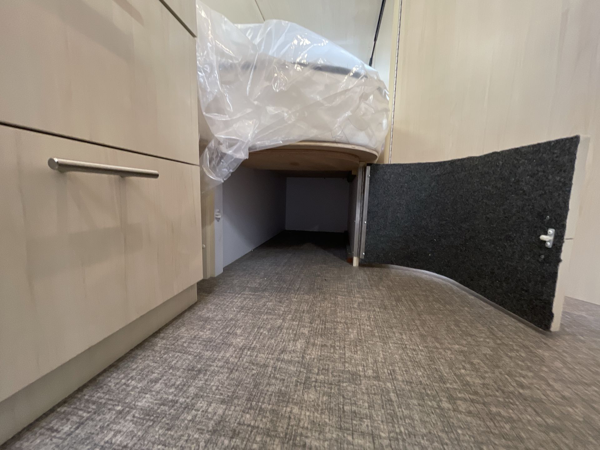 2026 Airstream 30FBBQ Base