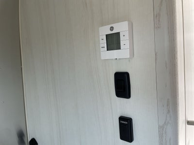 2026 Airstream 16RB Base