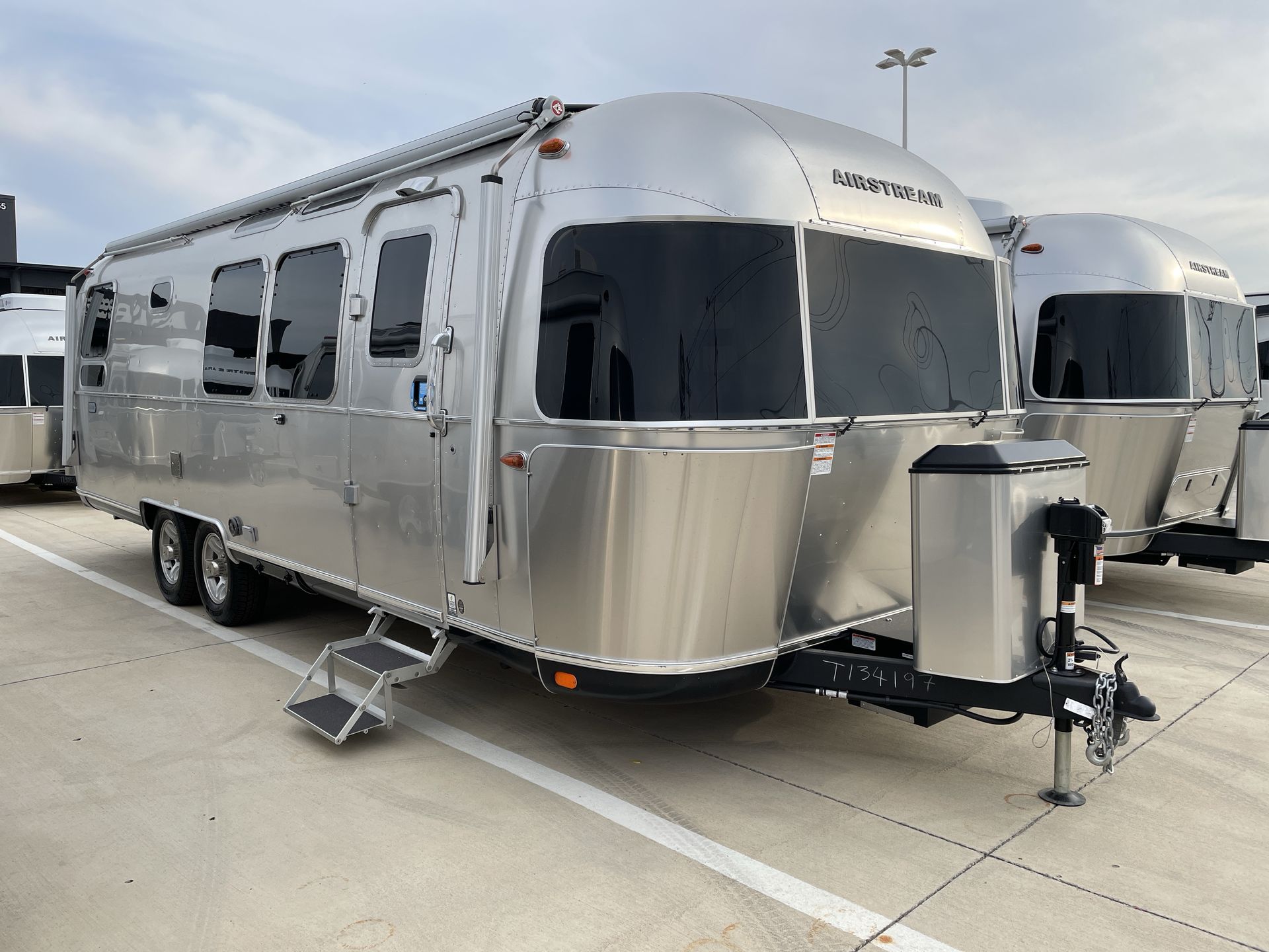 2026 Airstream 28RBQ Base
