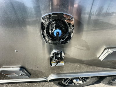 2026 Airstream 25FBQ Base