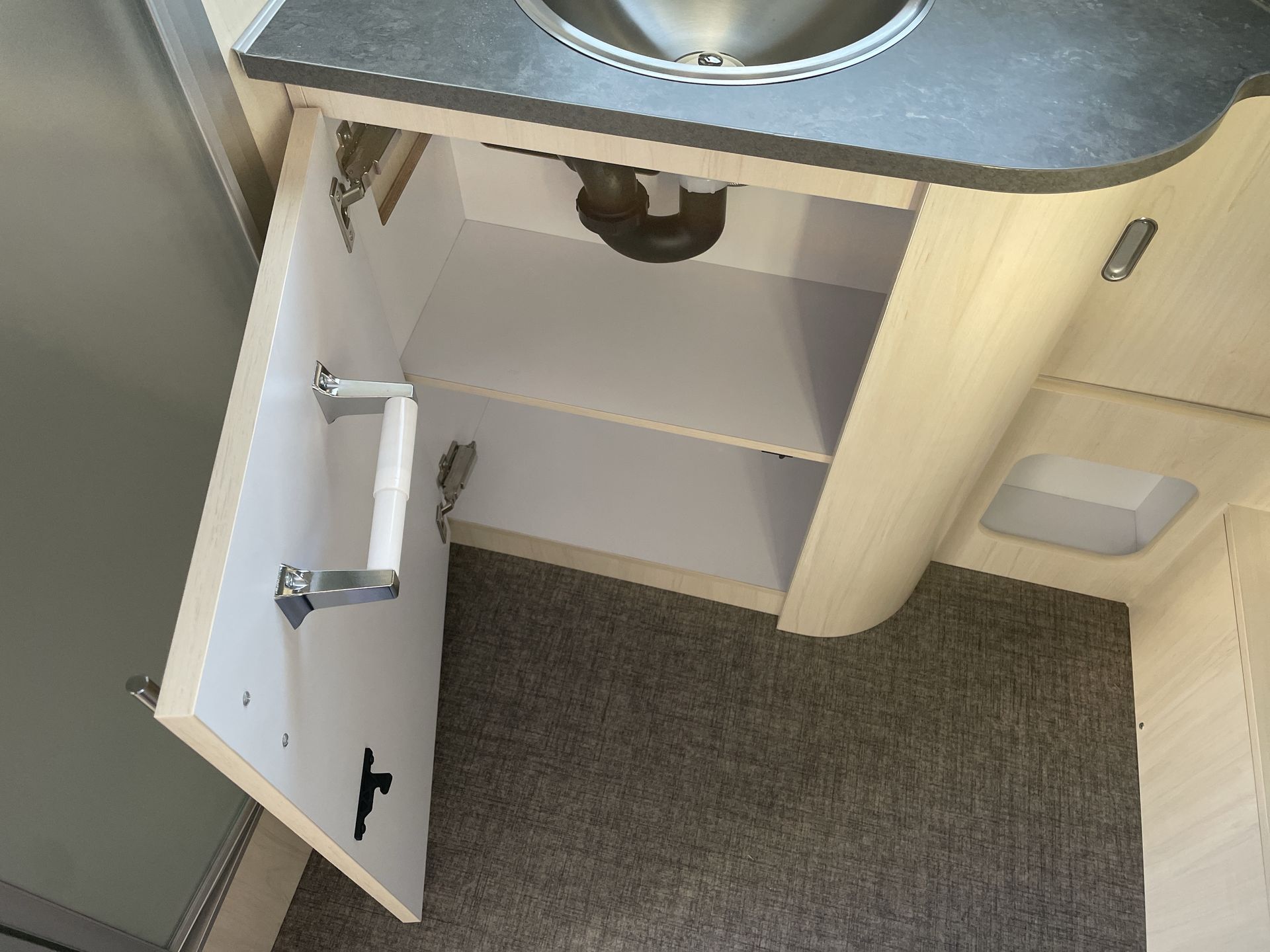 2025 Airstream 23FBQ Base