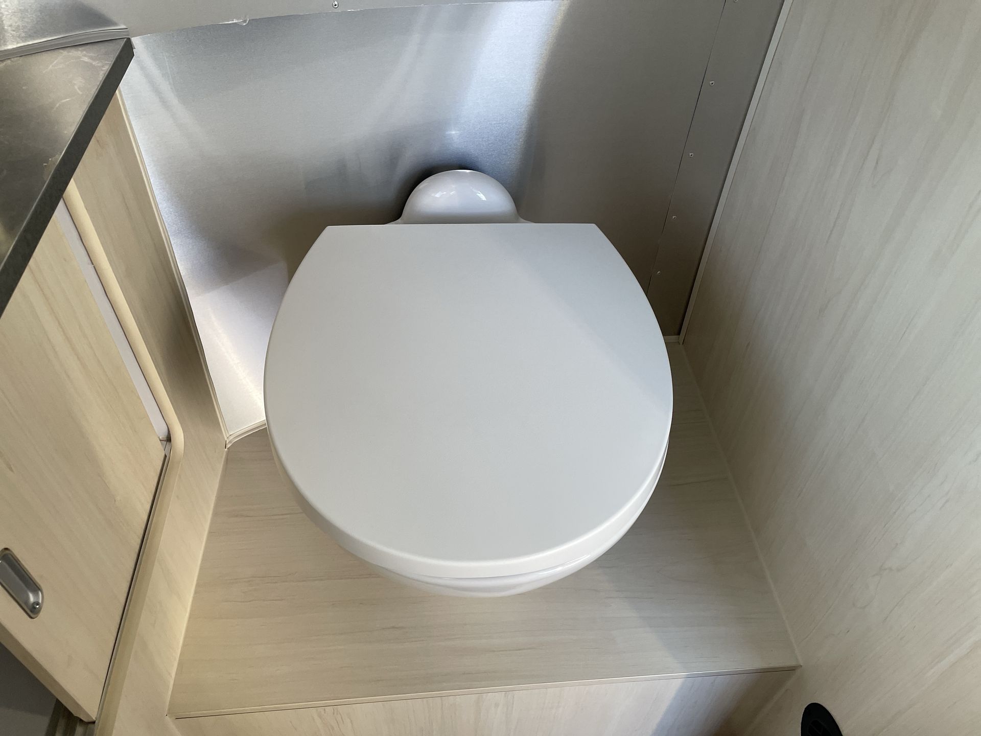 2025 Airstream 23FBQ Base