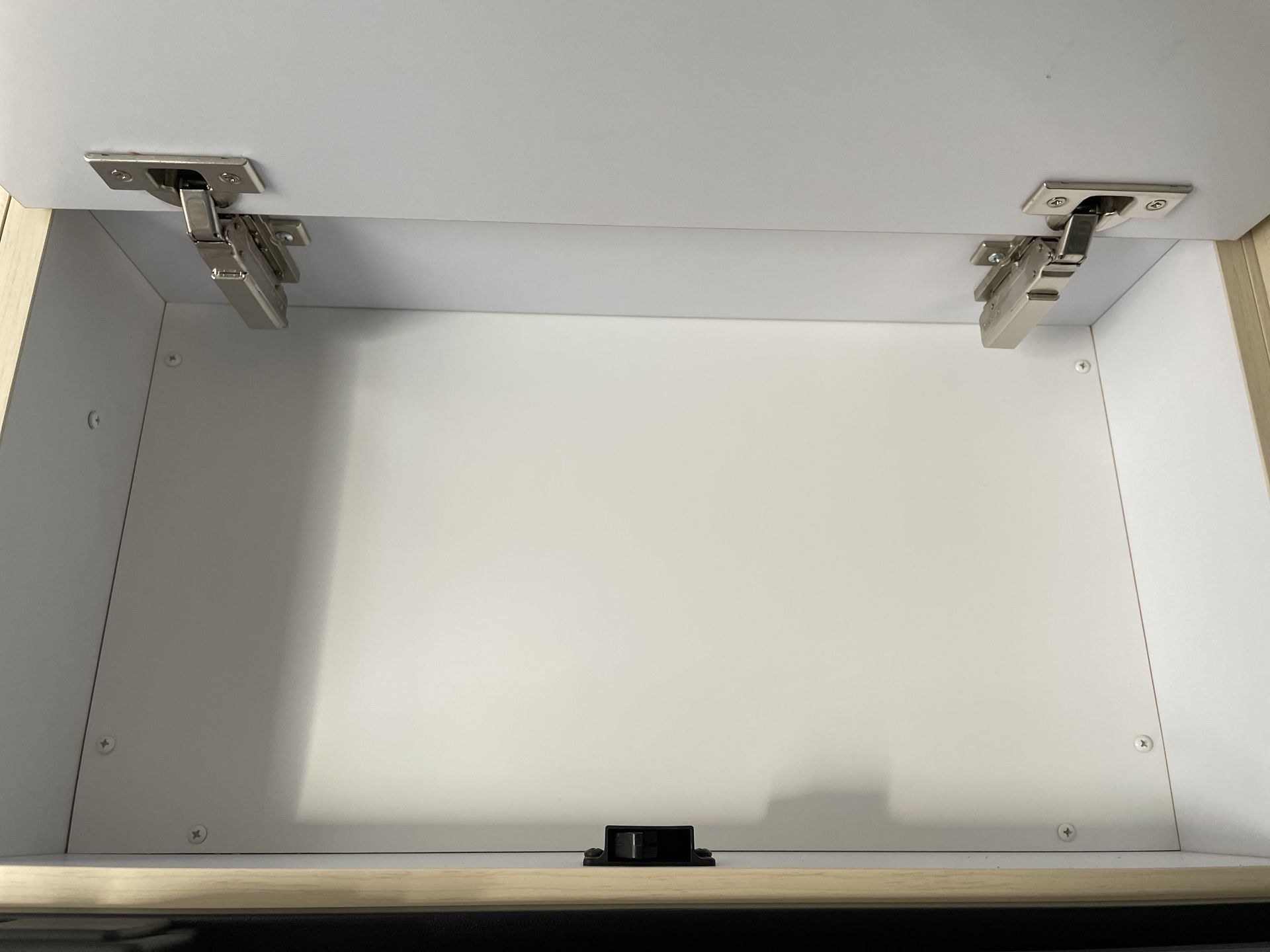 2025 Airstream 23FBQ Base