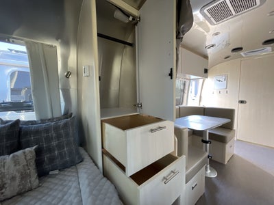 2025 Airstream 23FBQ Base