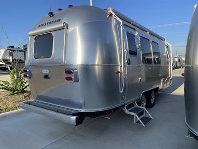 2025 Airstream 23FBQ Base