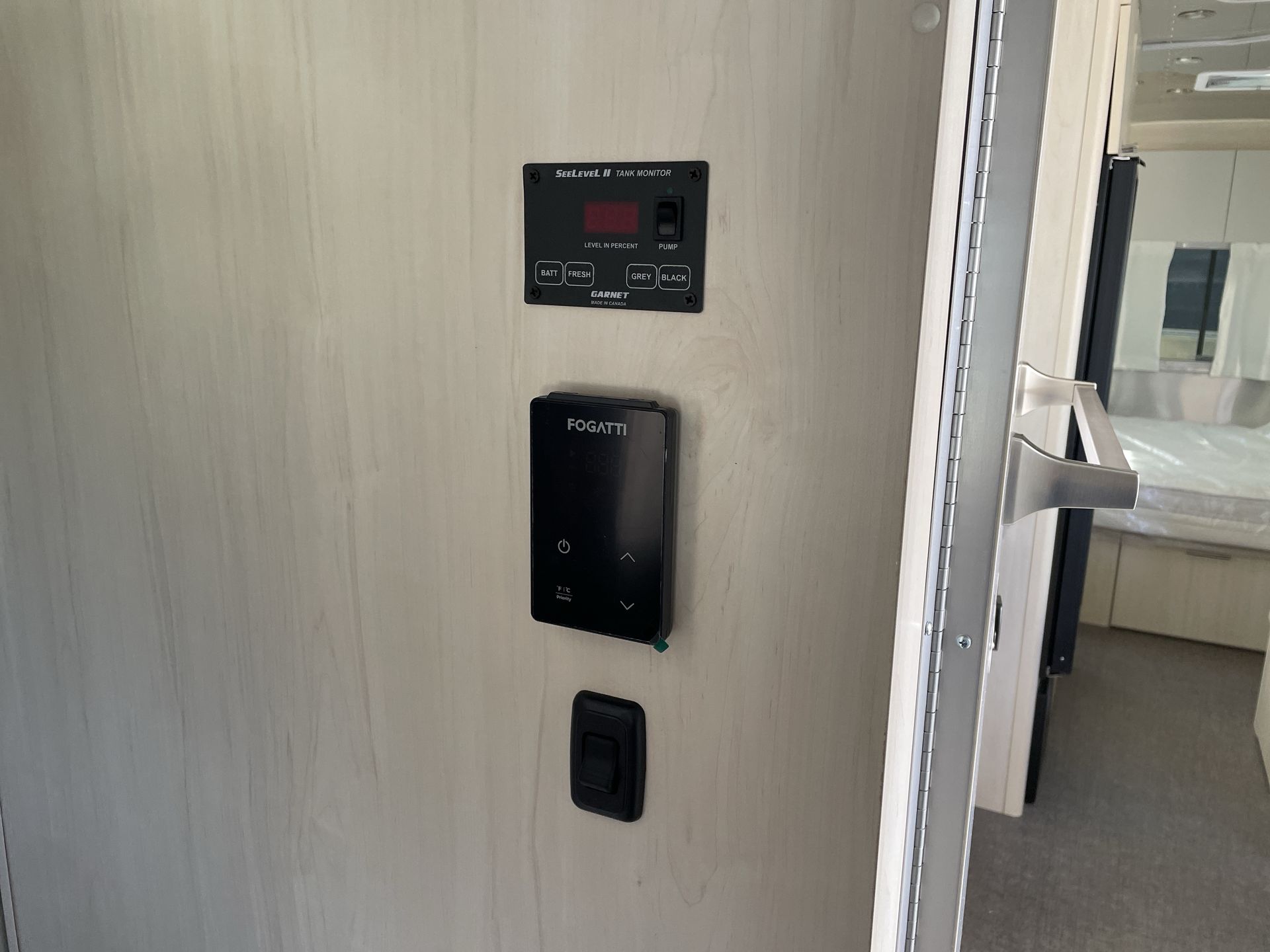 2026 Airstream 23FBQ Base