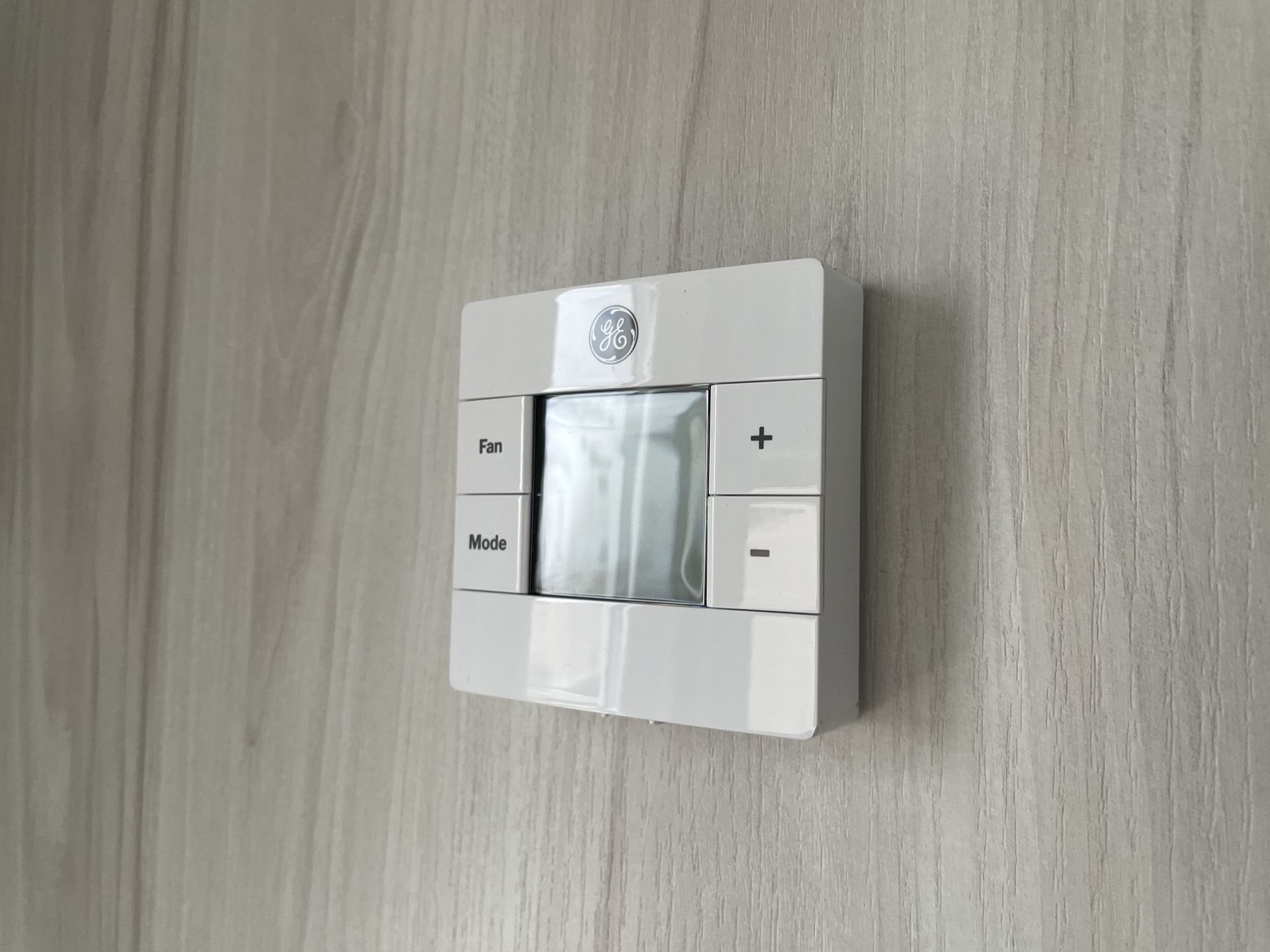 2025 Airstream 23FBQ Base