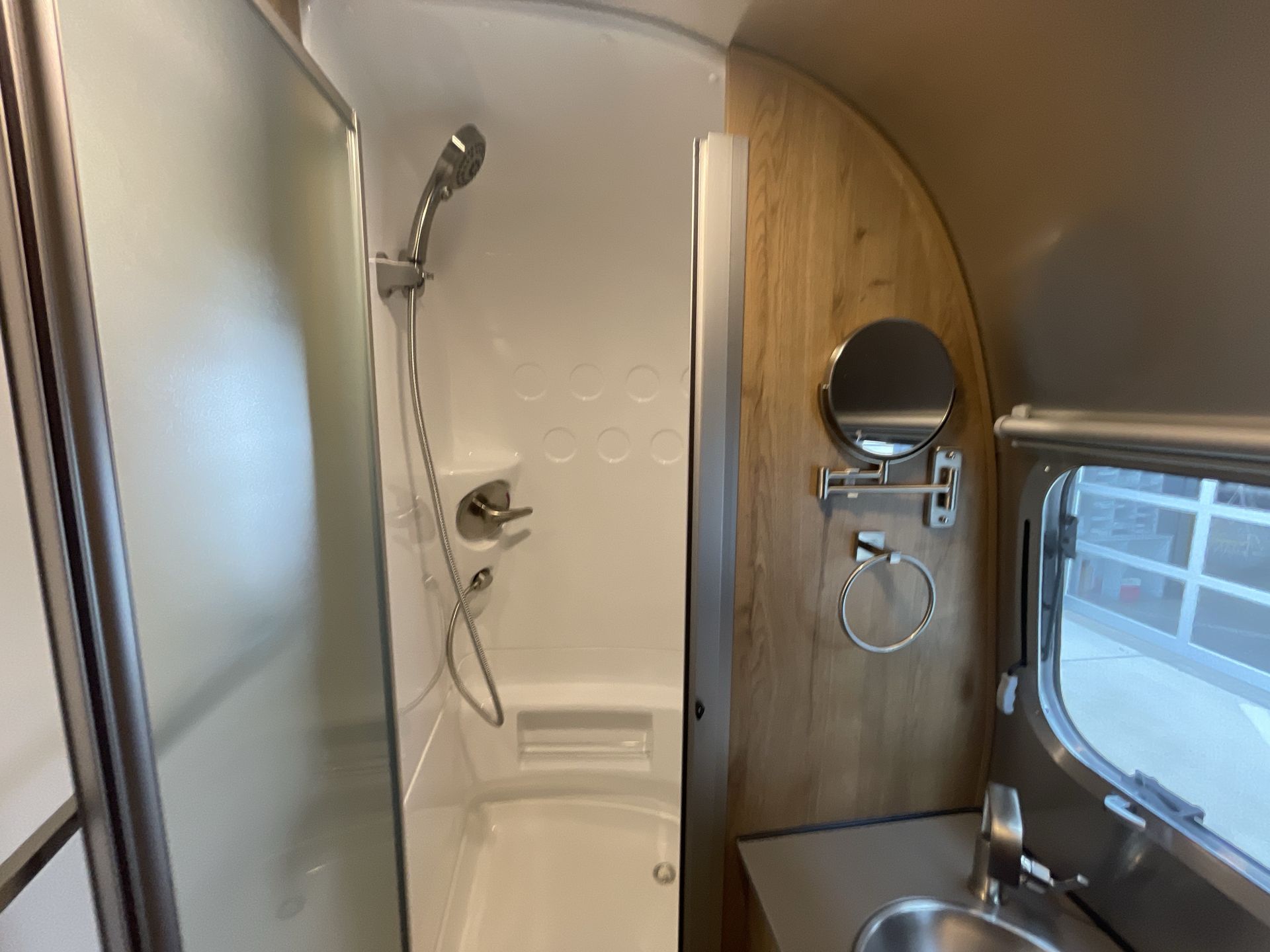 2026 Airstream 23FBT Base