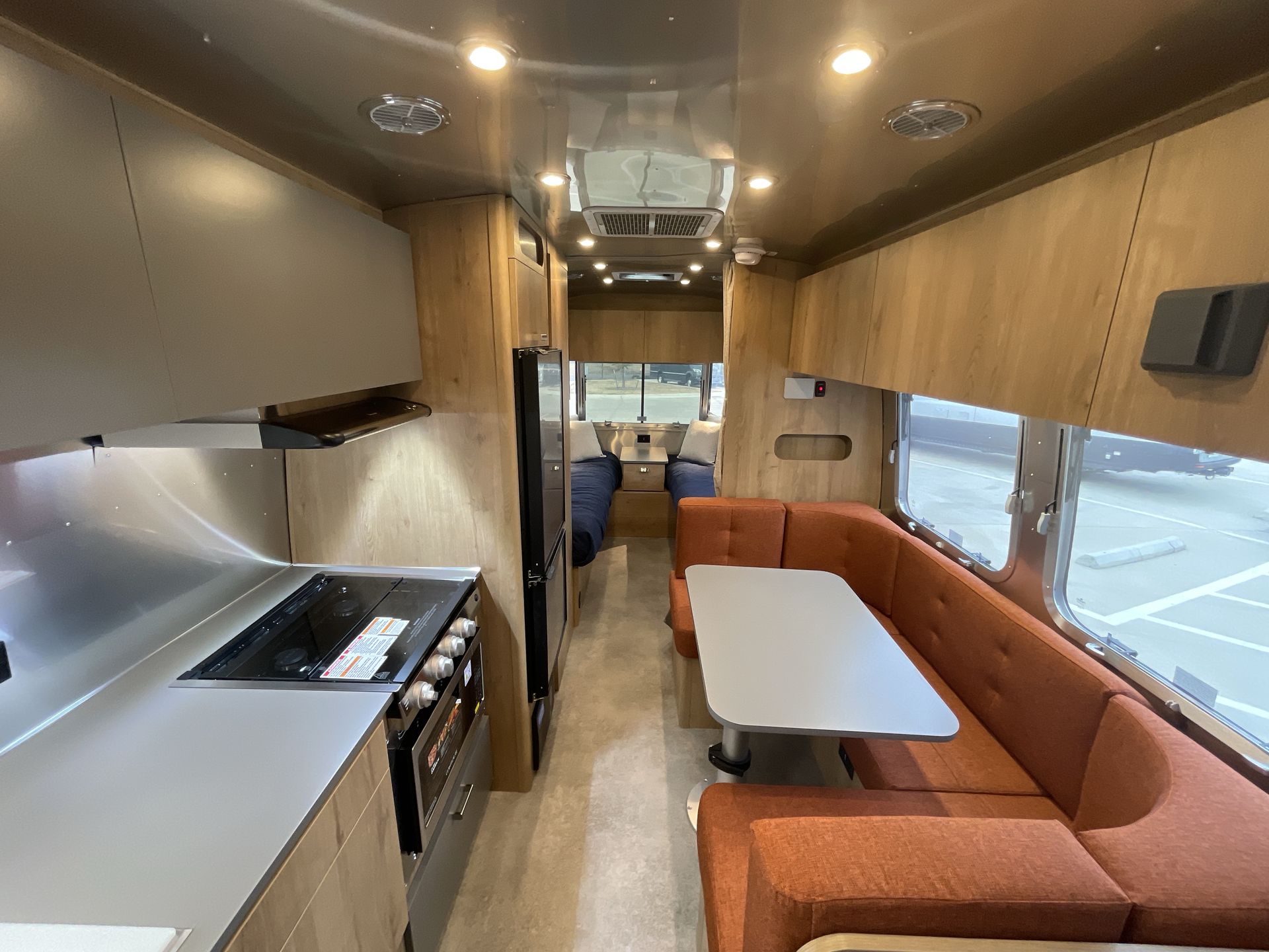 2026 Airstream 23FBT Base