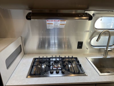 2026 Airstream 22FB Base