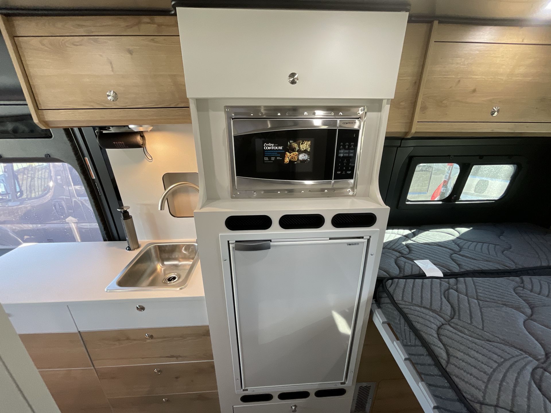 2026 Airstream Rangeline Base