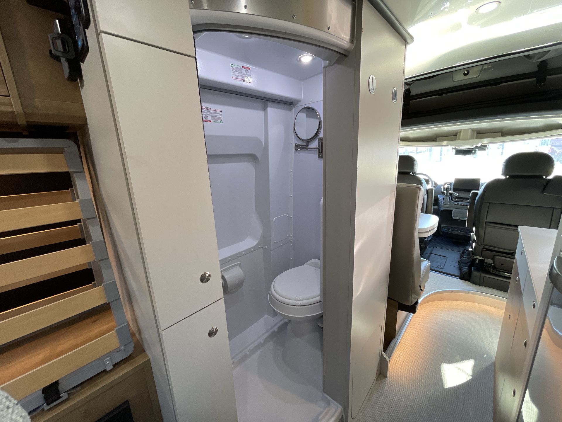 2026 Airstream Rangeline Base