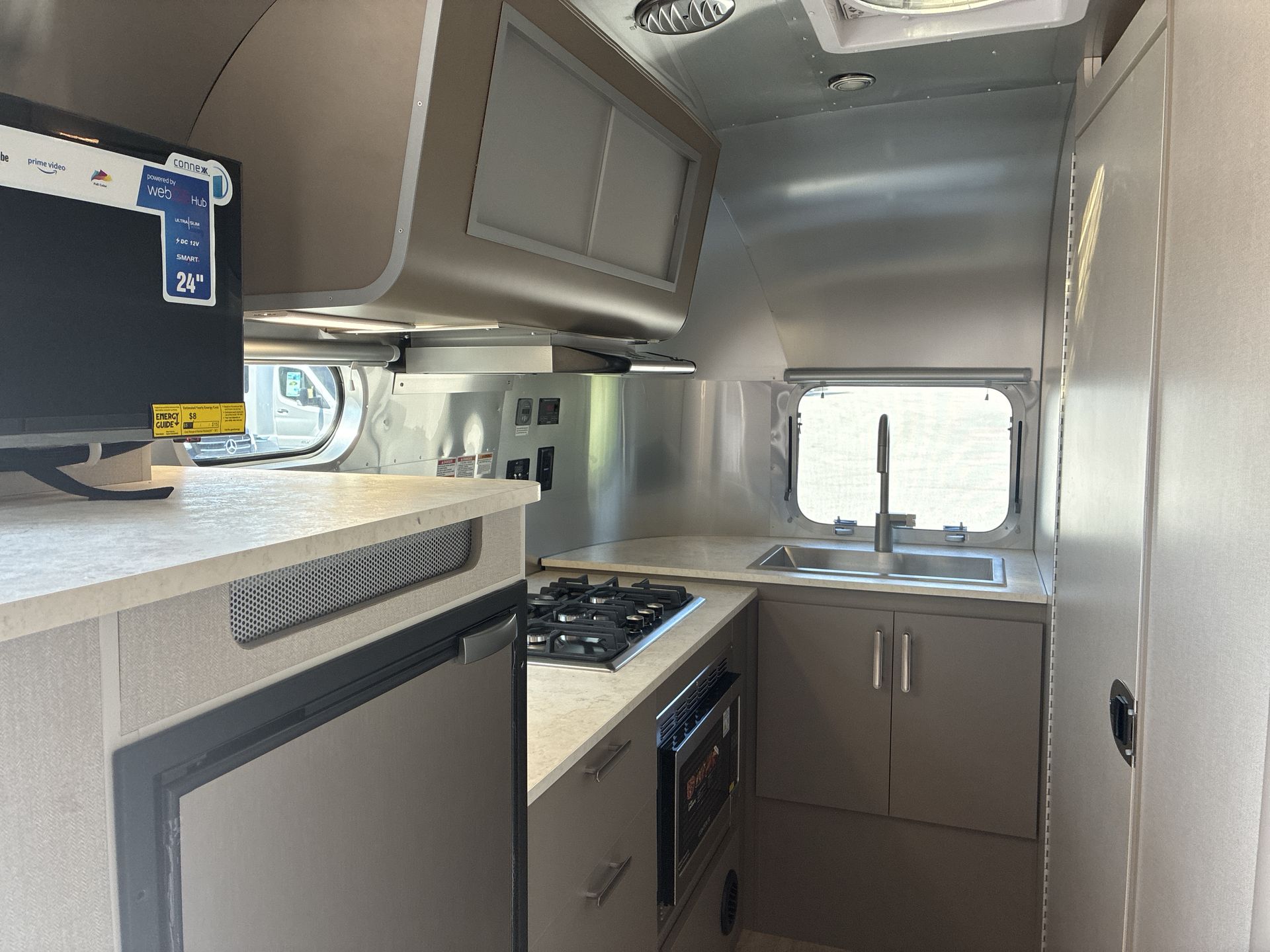 2025 Airstream 20FB Base