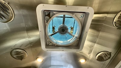 2025 Airstream 16RB Base