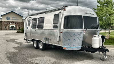 2025 Airstream 23FBQ Base
