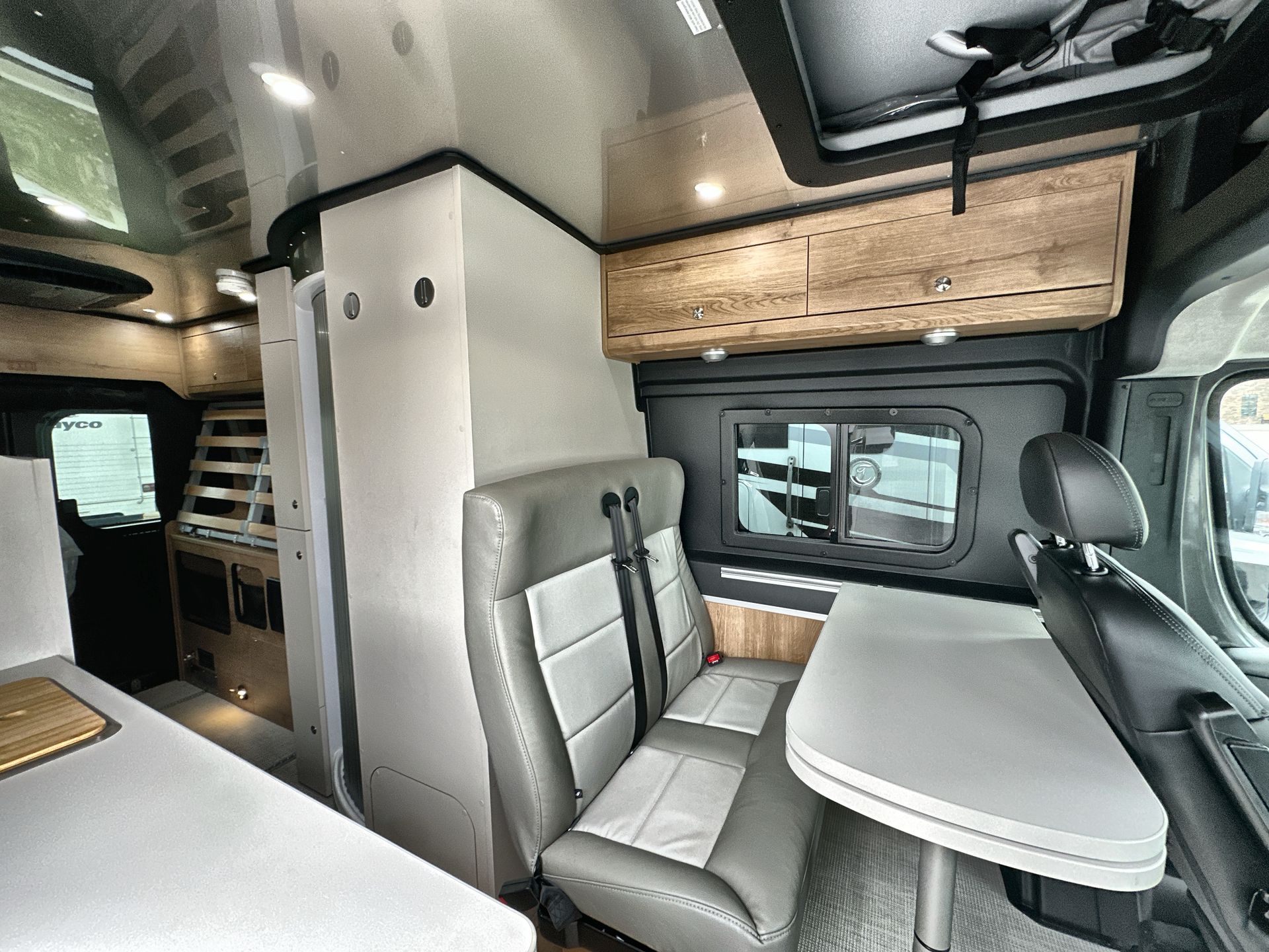 2026 Airstream Rangeline Base