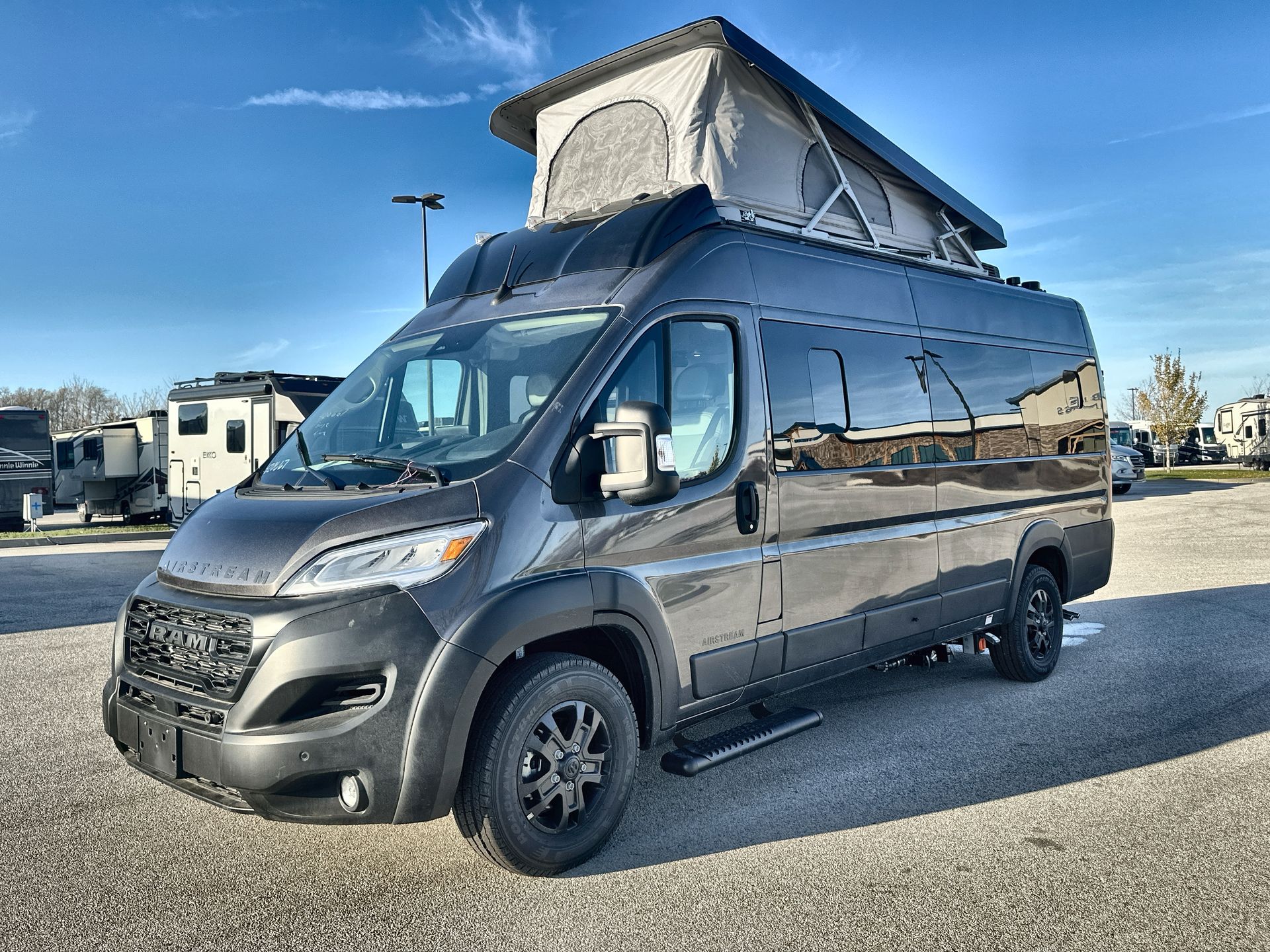 2026 Airstream Rangeline Base