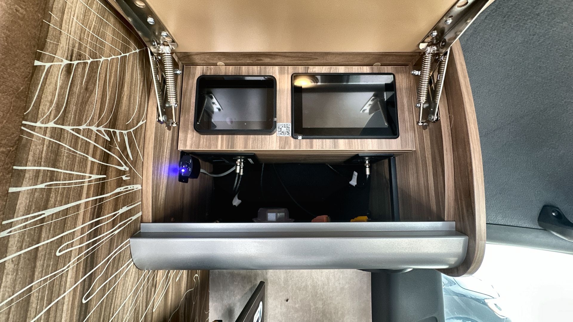 2025 Airstream 24 GT Base