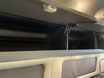 2025 Airstream 24GL Base