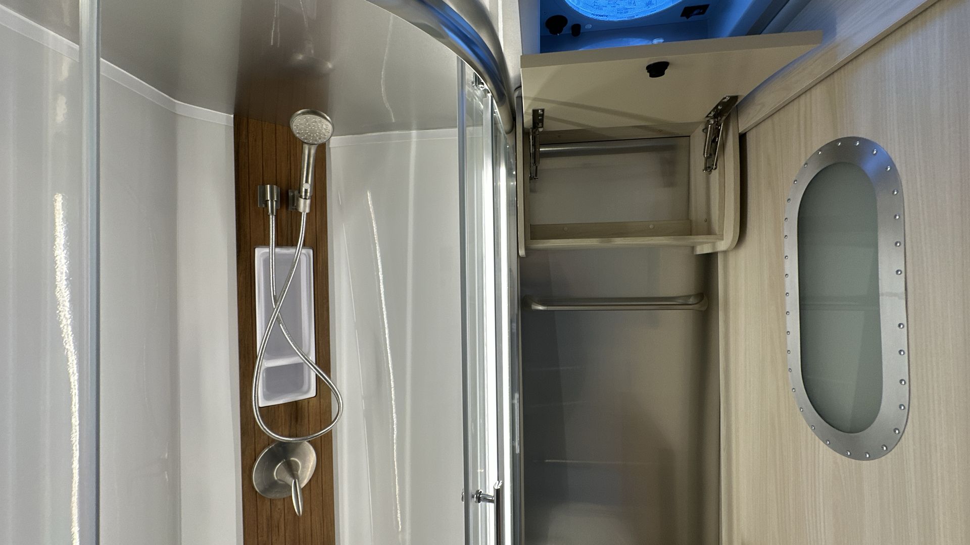 2026 Airstream Murphy Suite Base