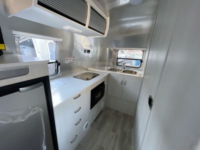 2025 Airstream 20FB Base