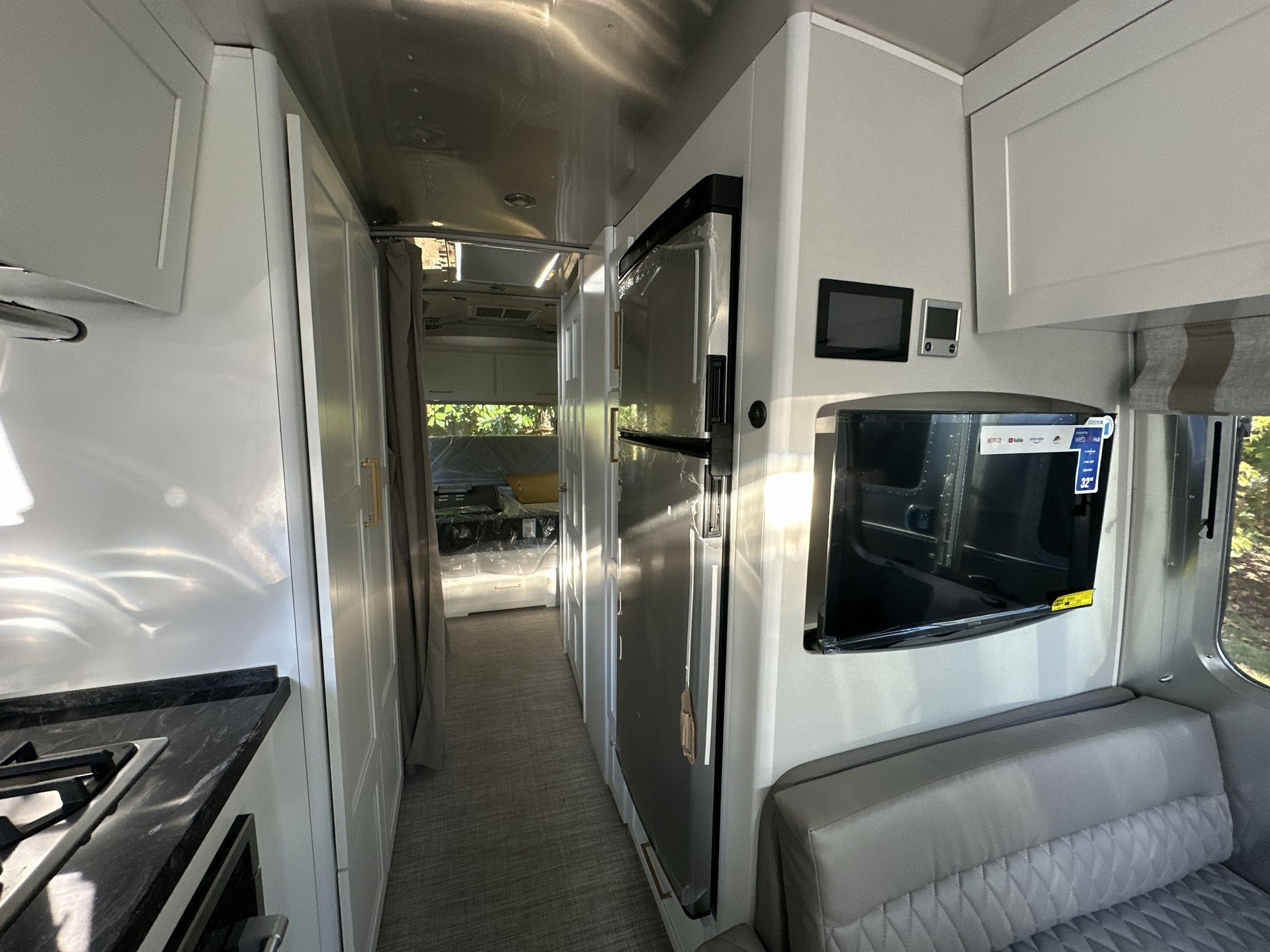 2025 Airstream 30RBQ Base