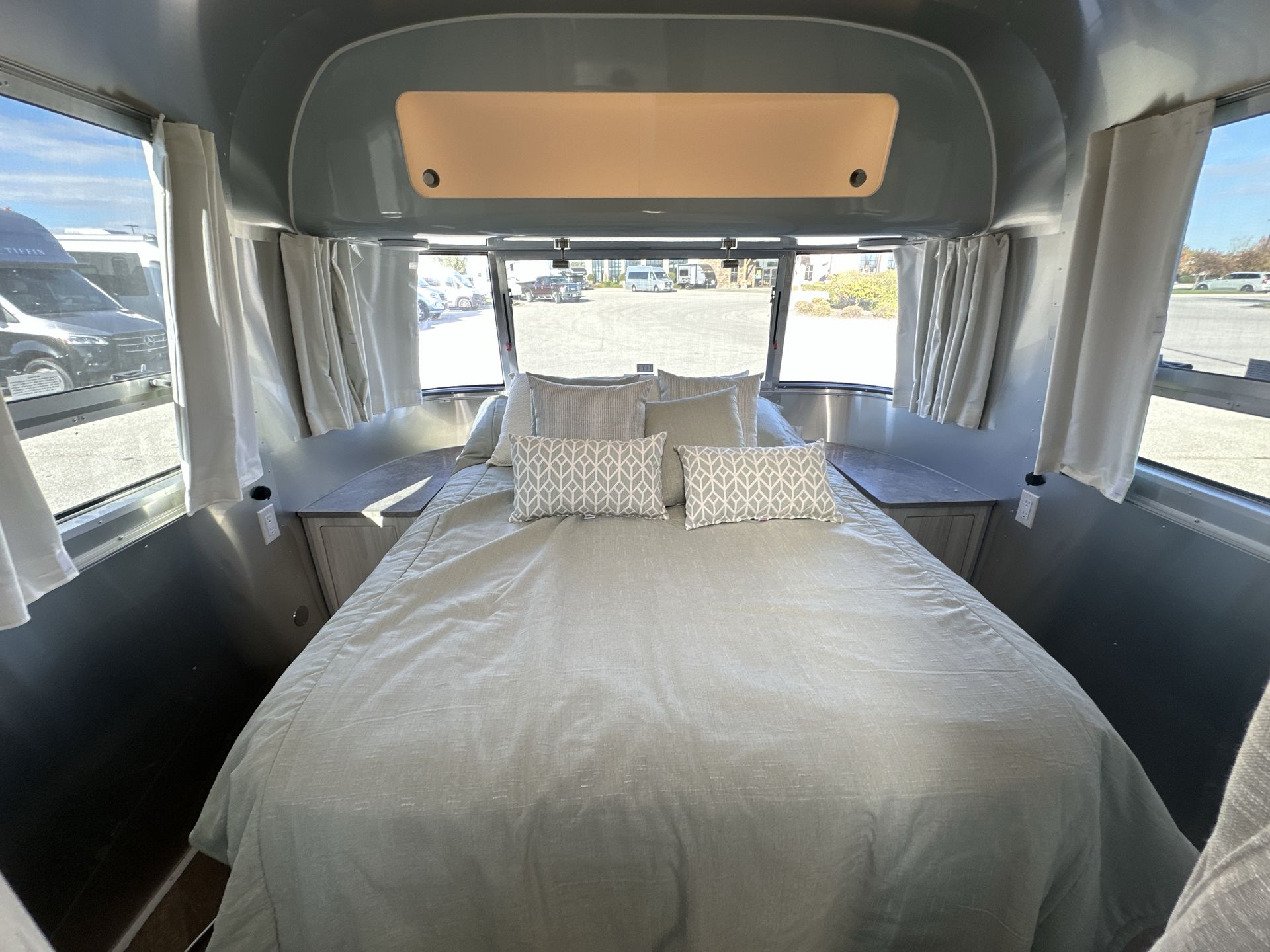 2026 Airstream 30RBQ Base