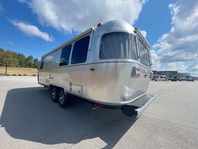 2026 Airstream 25FBQ Base