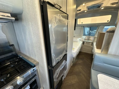 2025 Airstream 23FBT Base