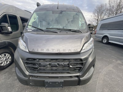 2026 Airstream Rangeline Base