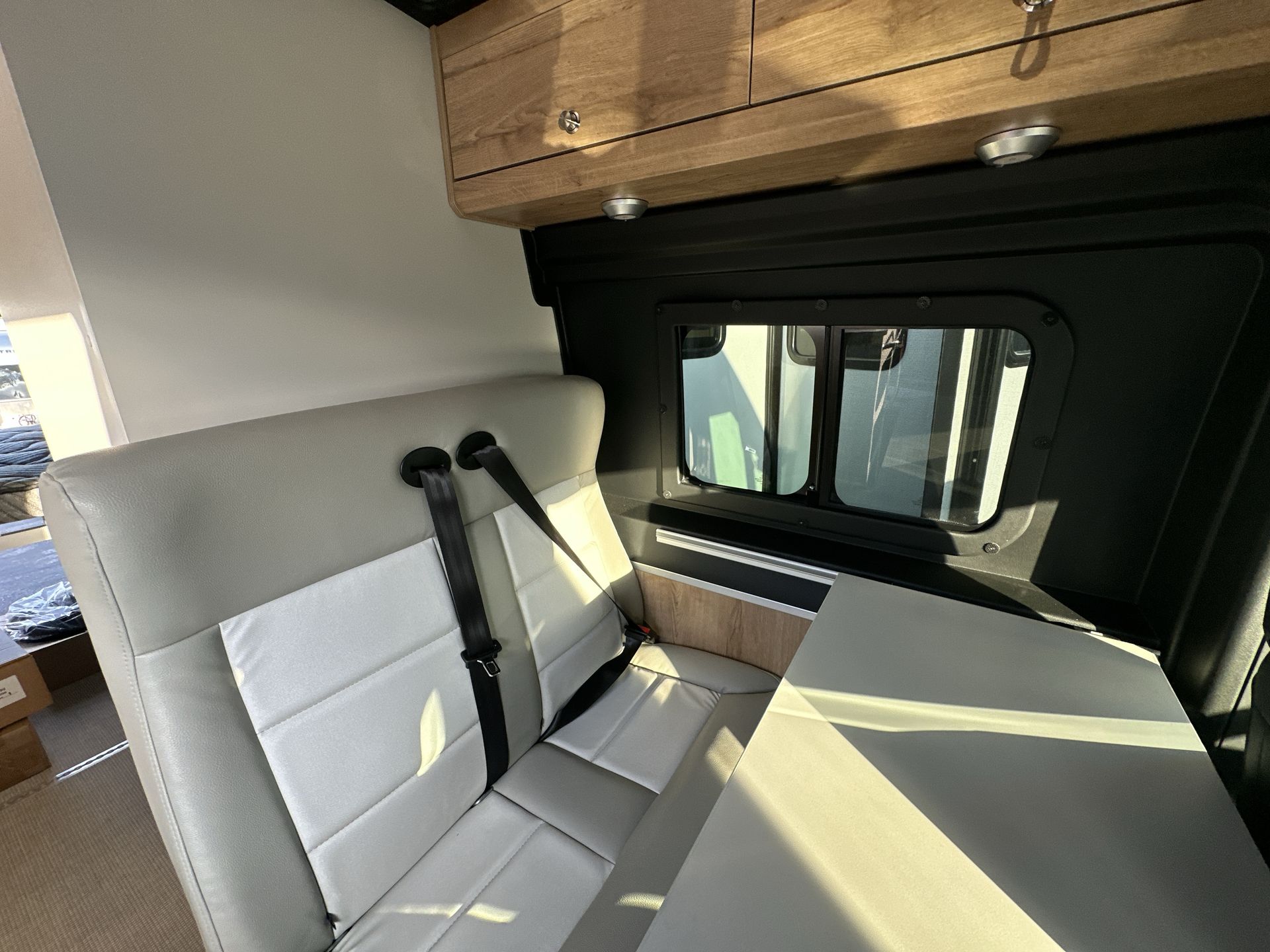 2026 Airstream Rangeline Base