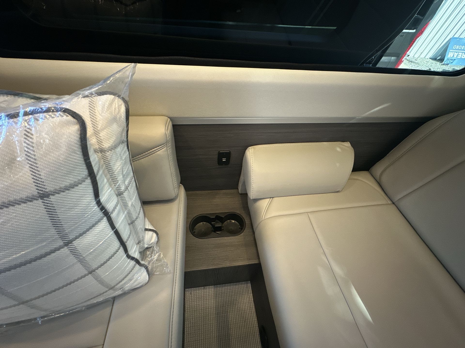 2026 Airstream 19GT Base