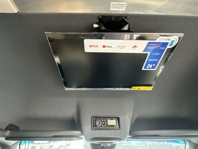 2026 Airstream 24GL 4x2 Passenger Base