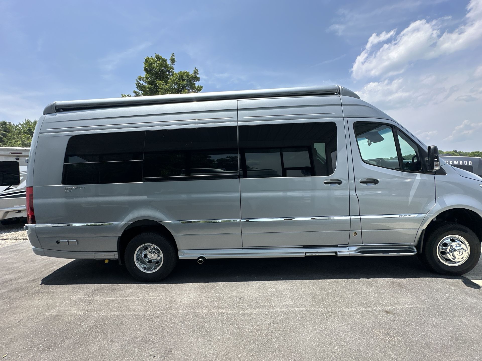 2025 Airstream 24GL Base