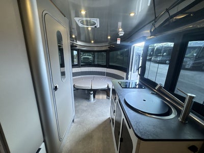 2026 Airstream 20Xe Base