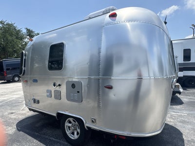 2025 Airstream 16RB Base