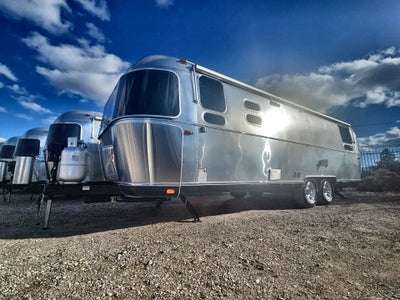 2026 Airstream 28RBQ Base
