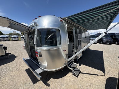 2026 Airstream 25FBQ Base