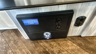 2025 Airstream 23FBT Base