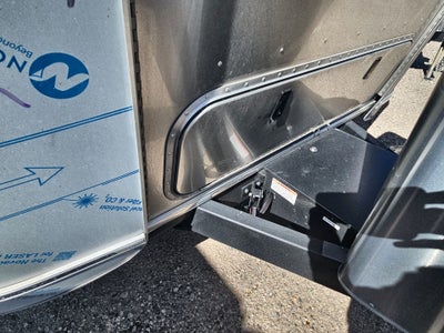 2025 Airstream 27FBT Base