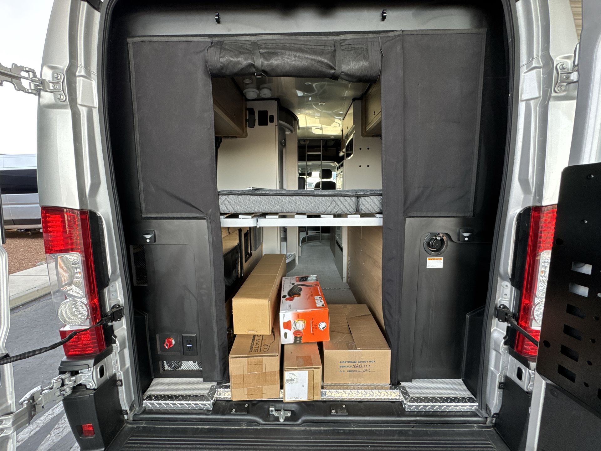 2026 Airstream Rangeline Base