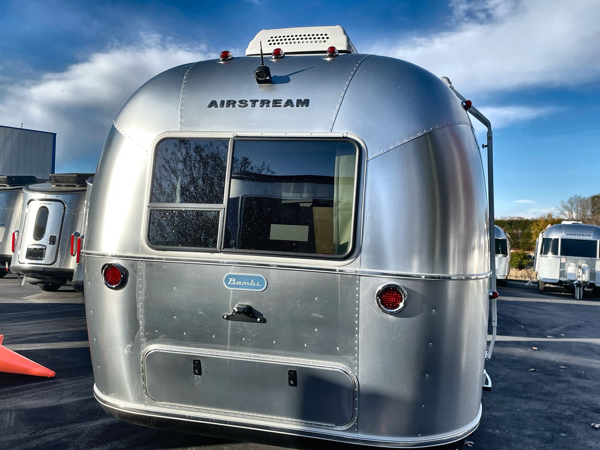 2026 Airstream 16RB Base