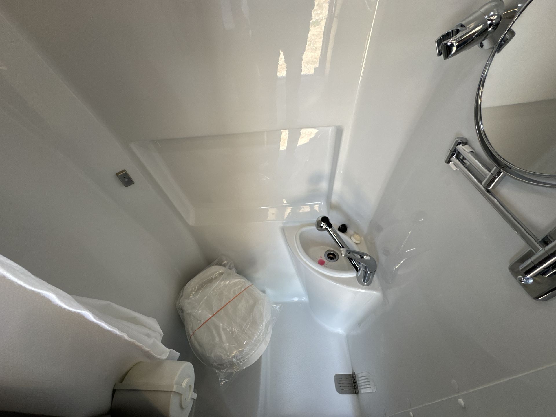 2025 Airstream 19 Base