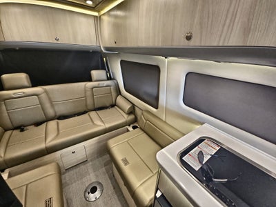 2025 Airstream 24GL Base