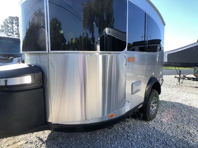 2026 Airstream 16X Base
